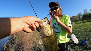 GOOD TIME Springtime Shorline Bassfishing (PINK LURES!!!)