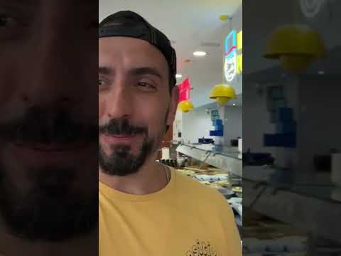 Tour por nuestra habitación de LUJO 😱 #Shorts