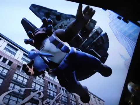 Macy's thanksgiving day parade 2021, VR Millennium falcon