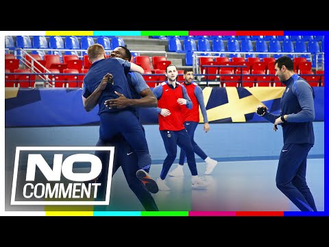 The NO COMMENT of NOVEMBER! 🤣👀