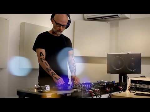 Moby DJ anti-party/after party ambient mix