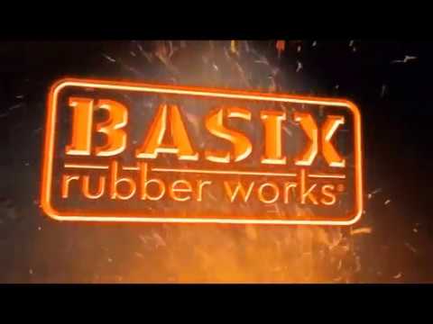 Анальная пробка Basix Mini Butt Plug, 11x2 см, красный