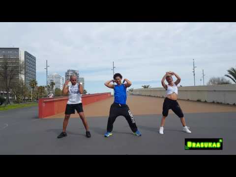 AGACHAITA los 2Notas coreografía zumba 2017 David Brasukas ft André y ana