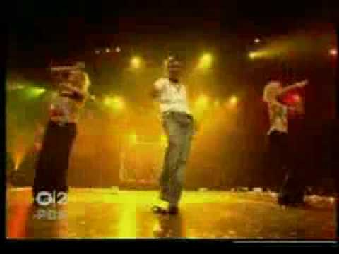 Mustafa Sandal Ft Gulcan Aya Benzer http:/www./marinadj.com/