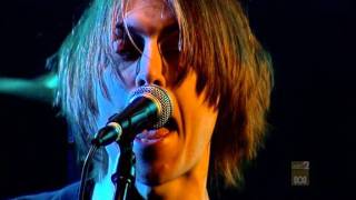 The Vines - Get Out (JTV Live)