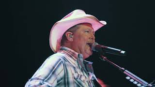 Tracy Lawrence - Live in Hopewell, VA - Can&#39;t Break It To My Heart