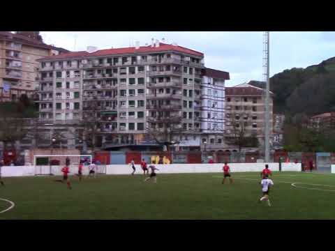 AURRERA K.E. 1:1 Iurretako K.T. (Zaldupe, 2017/11/25) - www.leartigol.com