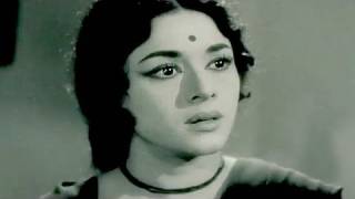 Download lagu Rajesh Khanna - Aurat - Scene 4/25 mp3
