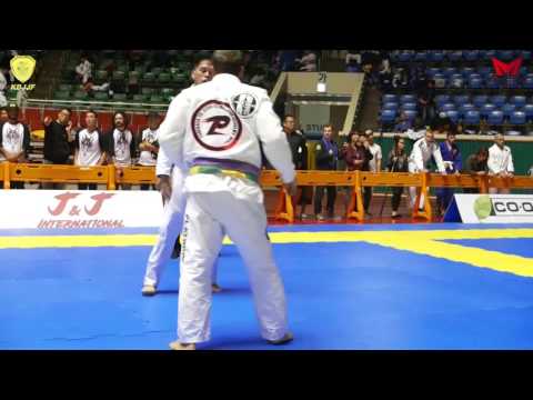Seoul IBJJF Championship PURPLE Adult Super Heavy Michael Pohina vs Mark Smith