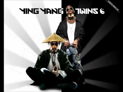 Ying Yang Twins feat. Pitbull - Shake