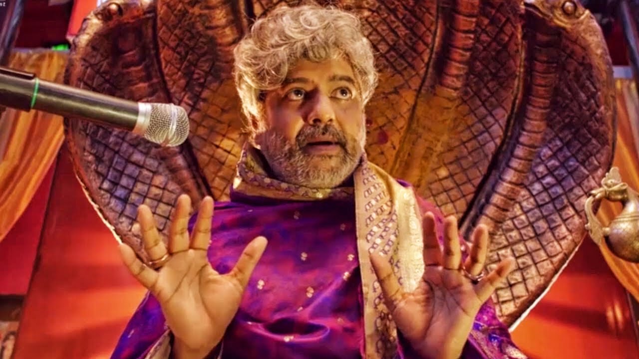 विवेक का बाबा के भेस में बेहद मजेदार सीन | Kaashmora फिल्म का 