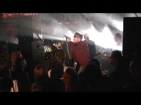 Muniek Staszczyk i Janek Benedek - "Warszawa" - 10/02/2011 Huśtawka