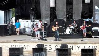 Josh Kelley - Ain&#39;t Lettin&#39; Go