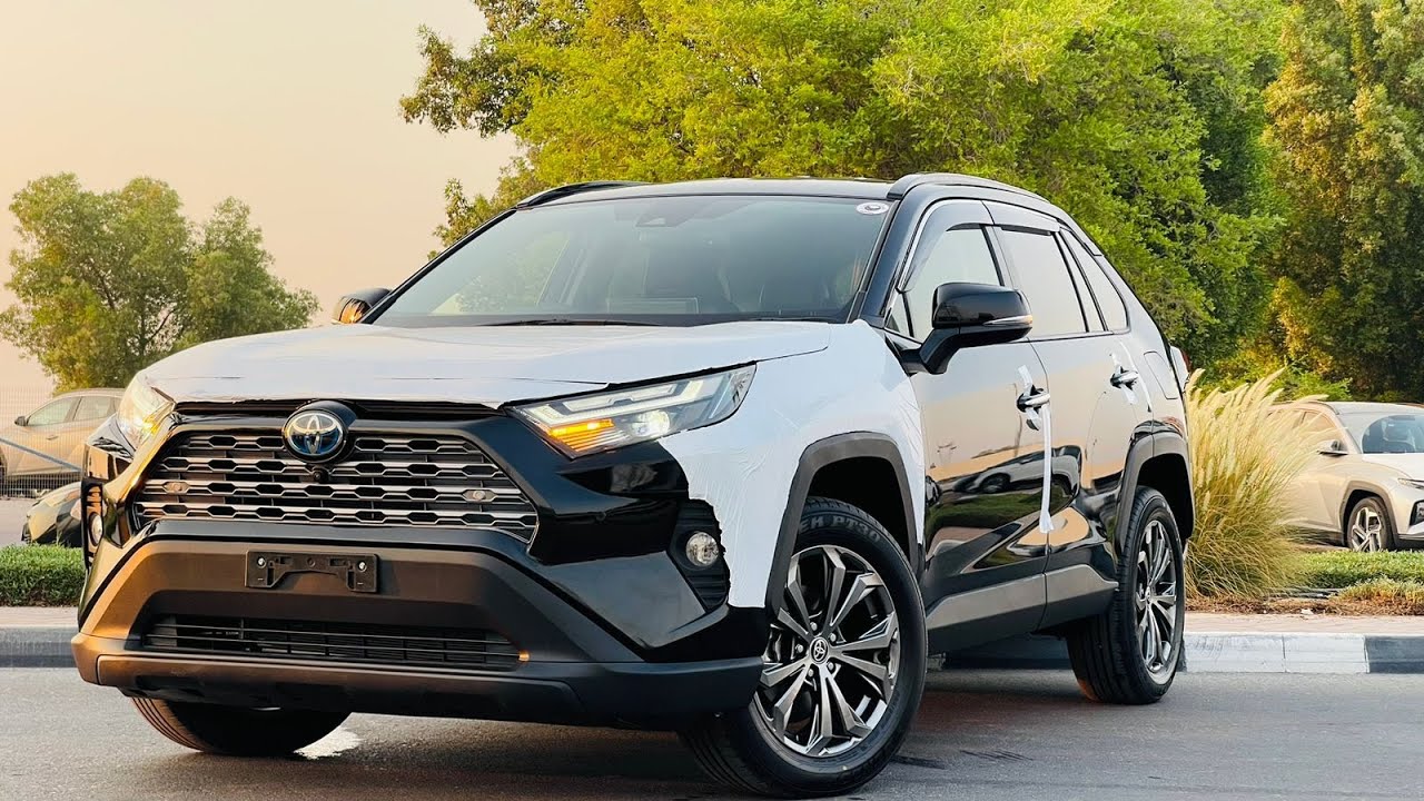 تويوتا راف ٤ 2022 [RHD] Hybrid Black Edition 2.5L 4WD Push Start 360 Camera 3 Modes of Driving Electric Seats Pre video