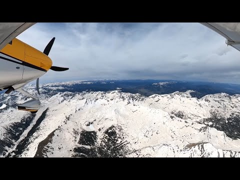 Landing in Aspen in a Cirrus SR22T