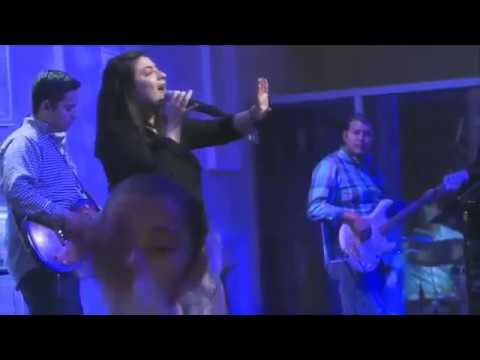 Damaris Cervantes "Vasijas Rotas (Sublime Gracia)"