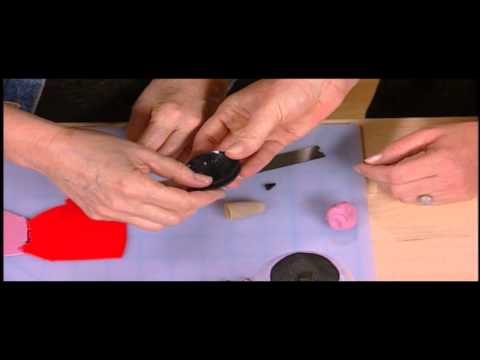 Ronna Sarvas Weltman Makes a Polymer Clay Pod Necklace