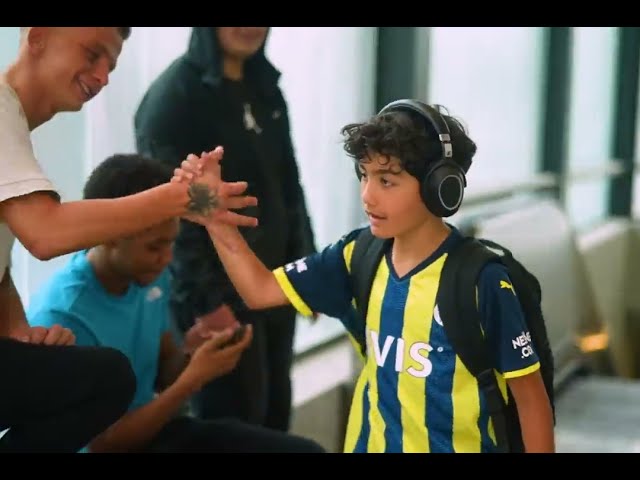 Video zu 'Kleiner Prinz' ansehen