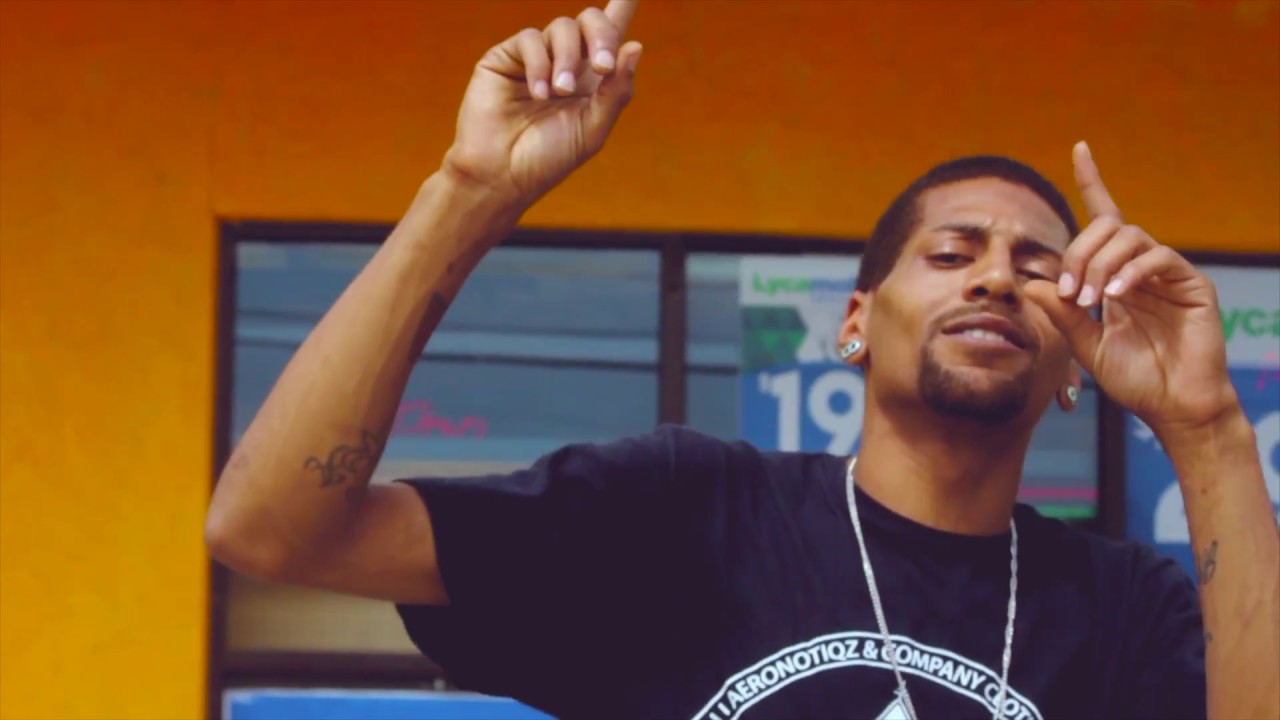 Promotional video thumbnail 3 for "Kele The Square"