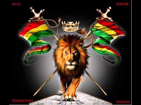 give me a try- sizzla ft rihanna- my moment cut