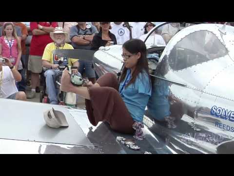 Aero-TV: Flight of Inspiration - Speaker Jessica Cox Receives Her Wings