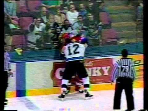 Trevor Gillies vs Gaetan Royer