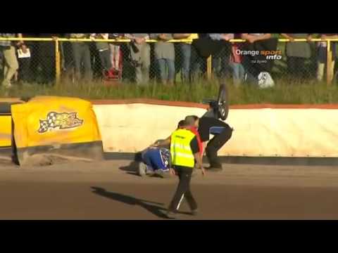 Vastervik v Vargarna Ht2- July 5th 2011