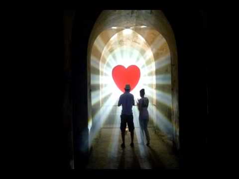 Buzzin Cuzzins Feat. Romanthony - Let Me.... (Welcome to the Temple re:edit)