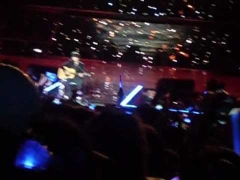 121102 Music Bank en Chile - YongHwa singing Love me Tender