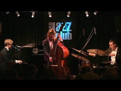 Raphael Jost Standards Trio - Nature Boy (live in Lindau)