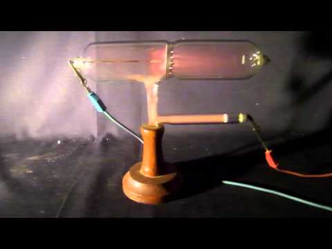 Historische Kanalstrahlröhre