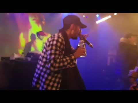 Sneazzy ft Nekfeu - Skurt Kobain  (Concert Maroquinerie 21 02 18)