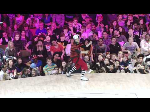 Juste Deboute 2012 Paris Bercy Locking SemiFinal Vovan & Moroz vs Ducky & Jay