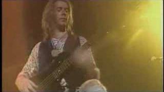 it bites live Tokyo 1989 (Screaming on The Beaches)