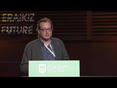 Tryggvi Hallgrimsson: Genero Berdintasunaren lau hamarkada Islandian