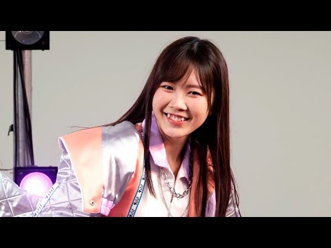 [4K] Hashire penguin - Pupe BNK48 @ ดีอะ Pop-Up Mini Concert MBK Center 211211 [Fancam]