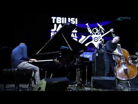 Avishai Cohen With Strings Live @ Tbilisi Jazz Festival 2013 (HD)