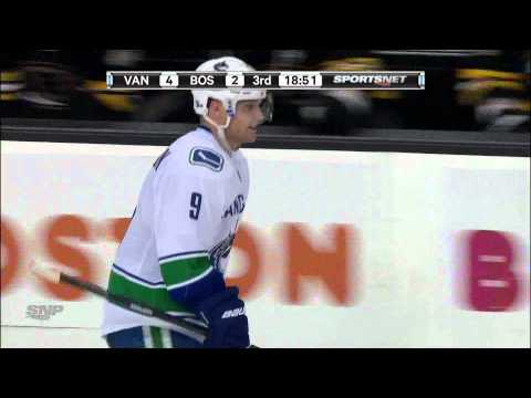 Canucks at Bruins - Cody Hodgson 4-2 Goal - 01.07.12 - HD