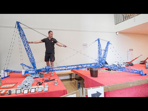 Mega Lego crane Liebherr LR11000 montage timelapse