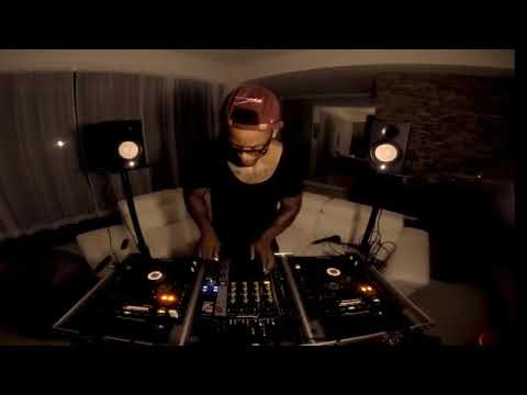 Freestyle Echo, loops, cue and effects Dj Shimza, Prince Kaybee and Black Coffee