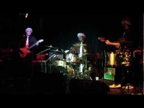 Buddy & the Squids at Hal and Mal's, 11/23/11 (Video 4)