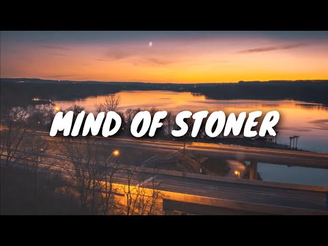 Machine Gun Kelly - Mind of a Stoner ft. Wiz Khalifa (Lyrics)