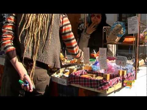 10/02/13 – Gran éxito del Mercado Artesanal de La Nucía