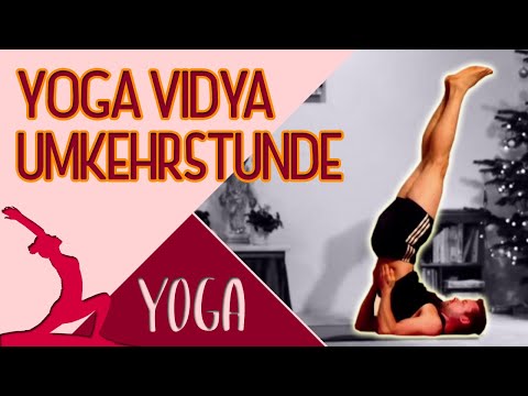 Yoga Vidya "Umkehrstunde" mit Wolfgang - Mittelstufe Live - 16:15 Uhr 20.12.2020