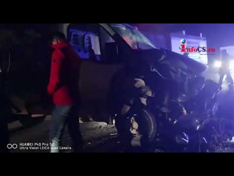 Accident cu mașină în râpă și pasager la spital la ieșirea din Reșița