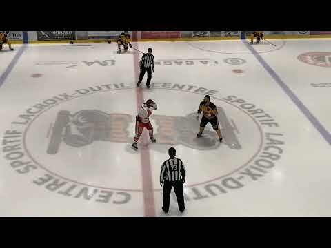 Fight/Bagarre Dave Hamel vs Derek Parker 24 avril 2022