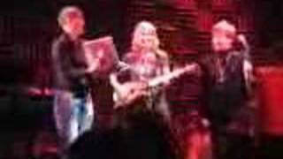 Jill Sobule - Hot in Herre (live feat. Mom)
