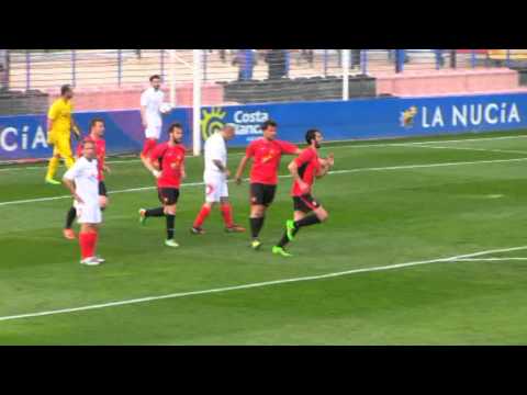 LA NUCÍA  -  PETRELENSE