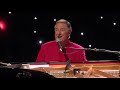 LOVE WILL KEEP US TOGETHER - Neil Sedaka Live [1080p]