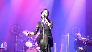 THE CRANBERRIES - The Glory [Berlin 2.5.2017]